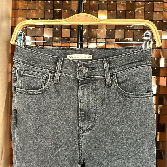 Levi’s 720 High Rise Super Skinny Size 25 - Picture 3 of 10